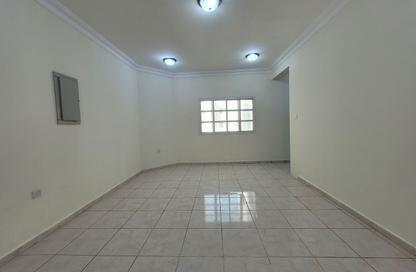 Apartment - 3 - 3 for rent in Madinat Khalifa South - Madinat Khalifa - Doha