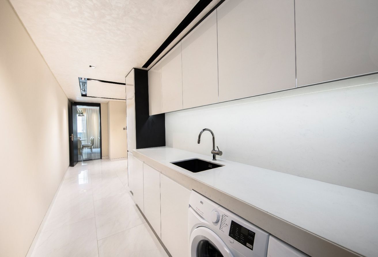 Ultra-Luxury 5 Bedroom Penthouse + 2 Maid Rooms thumbnail 14