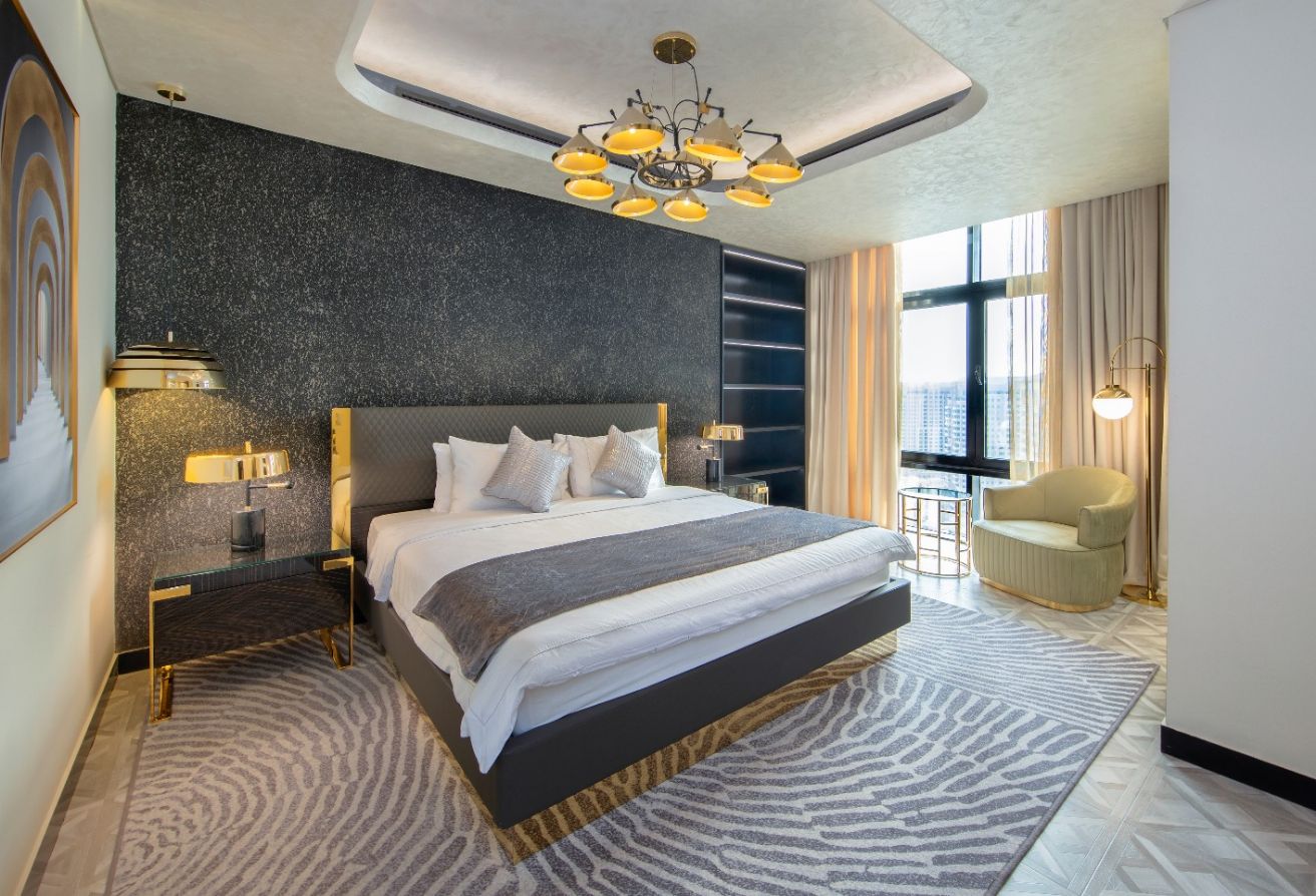 Ultra-Luxury 5 Bedroom Penthouse + 2 Maid Rooms thumbnail 5