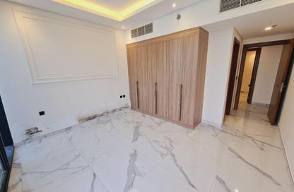Apartment - 2 Bedrooms - 4 Bathrooms for rent in Marina Tower 02 - Marina District - Lusail