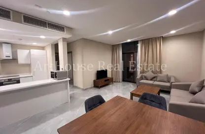 Apartment - 2 Bedrooms - 3 Bathrooms for rent in Giardino Apartments - The Pearl Island - Doha Apartment - 2 Bedrooms - 3 Bathrooms for rent in Giardino Apartments - The Pearl Island - Doha