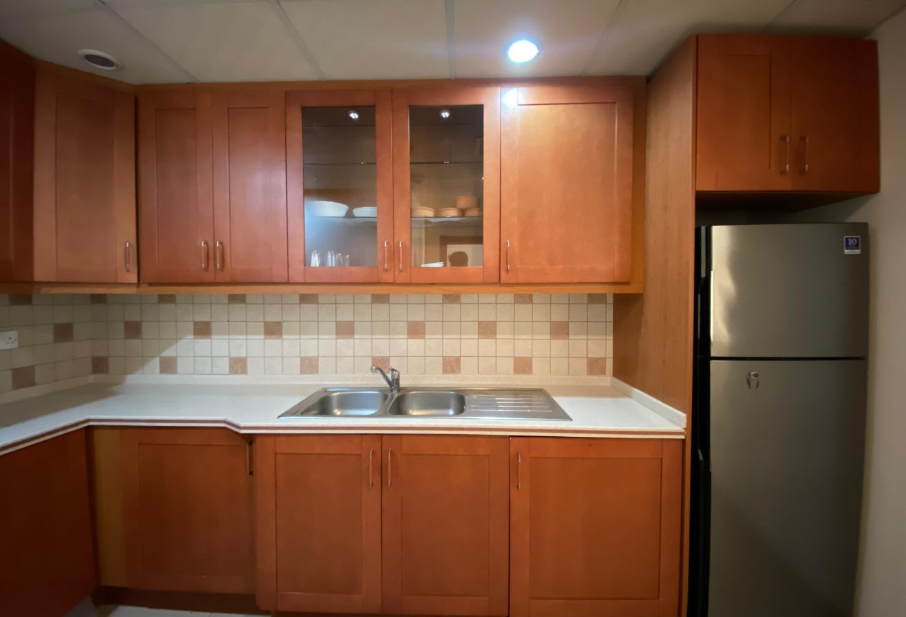 1 BHK Fully Furnished | Porto Arabia | 7,500 Qar thumbnail 8
