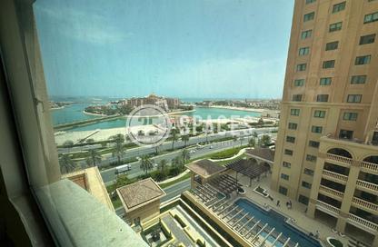 Apartment - 1 Bedroom - 2 Bathrooms for rent in East Porto Drive - Porto Arabia - The Pearl Island - Doha