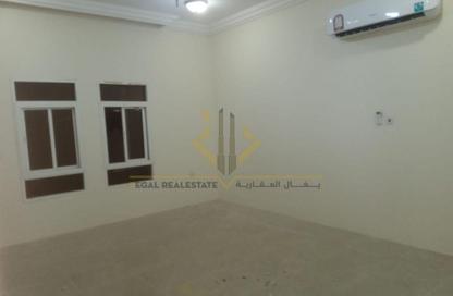 Apartment - 1 Bedroom - 1 Bathroom for rent in Al Dafna - Al Dafna - Doha