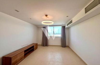 Apartment - 2 Bedrooms - 3 Bathrooms for rent in West Bay Tower - West Bay - West Bay - Doha Apartment - 2 Bedrooms - 3 Bathrooms for rent in West Bay Tower - West Bay - West Bay - Doha