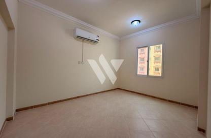 Apartment - 3 Bedrooms - 2 Bathrooms for rent in Muntazah 19 - Al Muntazah - Doha