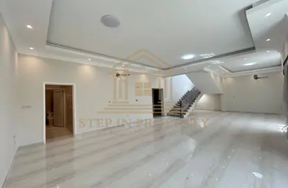 Villa - 7 Bedrooms - 6 Bathrooms for rent in Old Airport Road - Old Airport Road - Doha