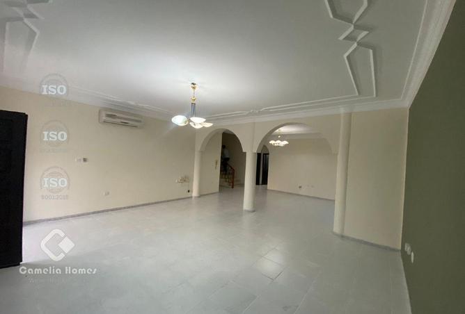 984424 - Property Image 2