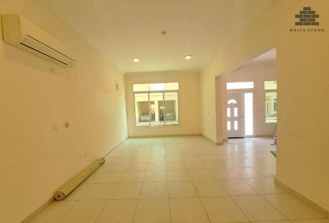 52318919 - الصورة الرئيسية للعقار