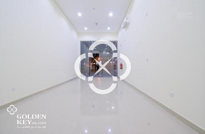 Shop - Studio - 2 Bathrooms for rent in Street 871 - Al Duhail South - Al Duhail - Doha Shop - Studio - 2 Bathrooms for rent in Street 871 - Al Duhail South - Al Duhail - Doha
