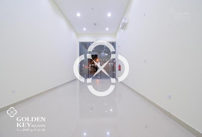60723227 - Property Main Image