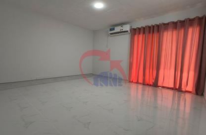 Apartment - Studio - 1 Bathroom for rent in Al Nasr Street - Al Nasr - Doha