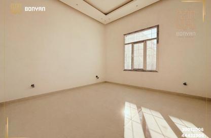 Villa - 6 Bedrooms - 7+ Bathrooms for sale in Al Kheesa - Al Kheesa - Umm Salal Mohammed