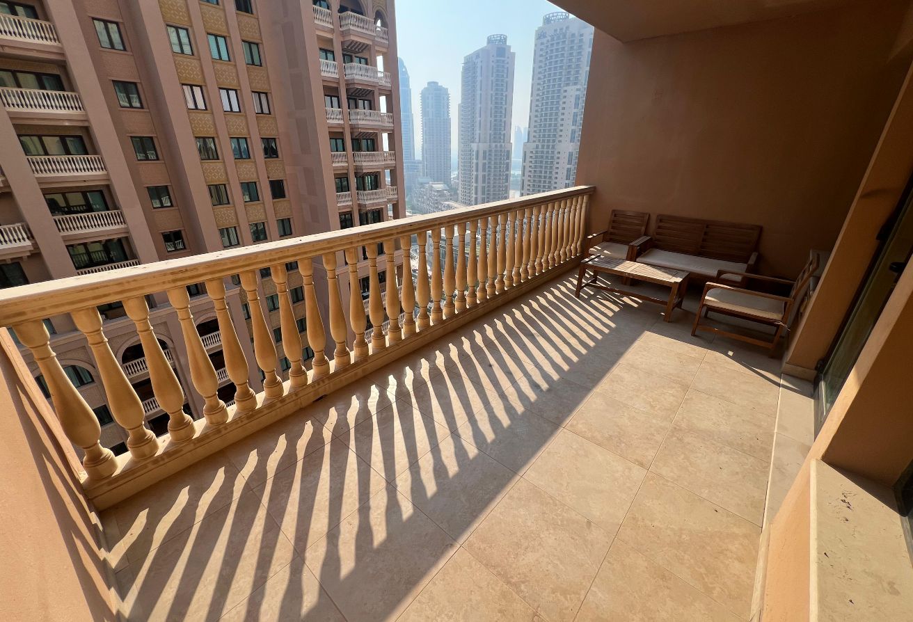 3 BEDROOM PLUS MAID ROOM | PORTO ARABIA | BALCONY thumbnail 8