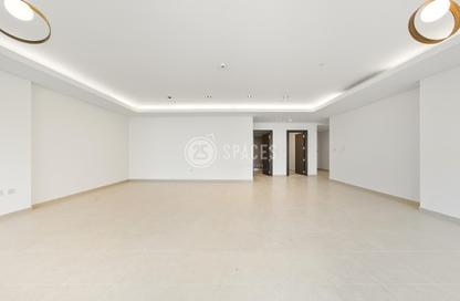 Apartment - 3 - 4 for sale in Viva East - Viva Bahriyah - The Pearl Island - Doha