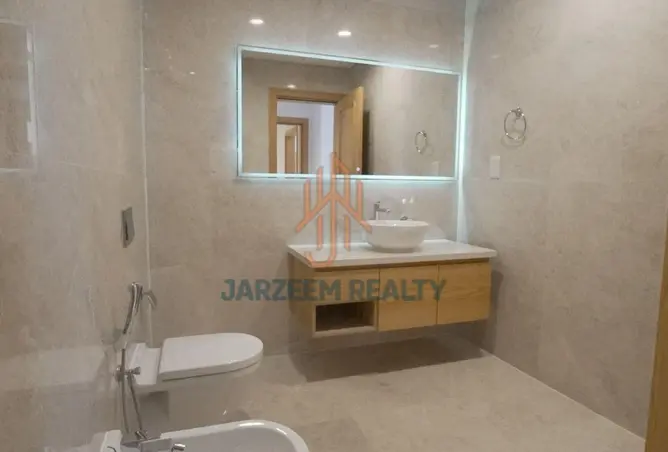 63921105 - Property Image 3