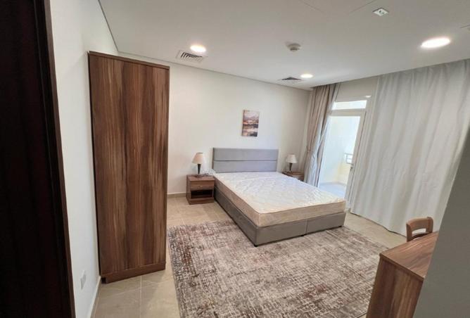 1004385 - Property Image 2