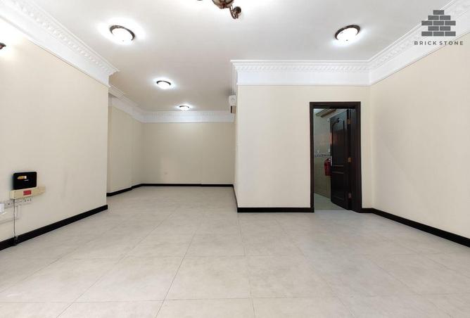 51954287 - صورة العقار 3