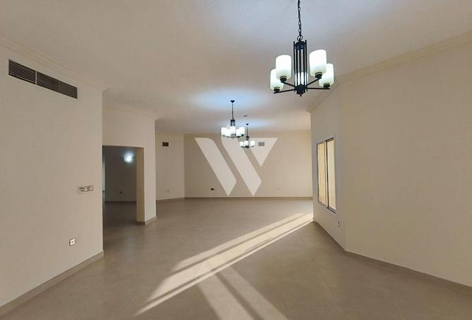 54830421 - Property Main Image