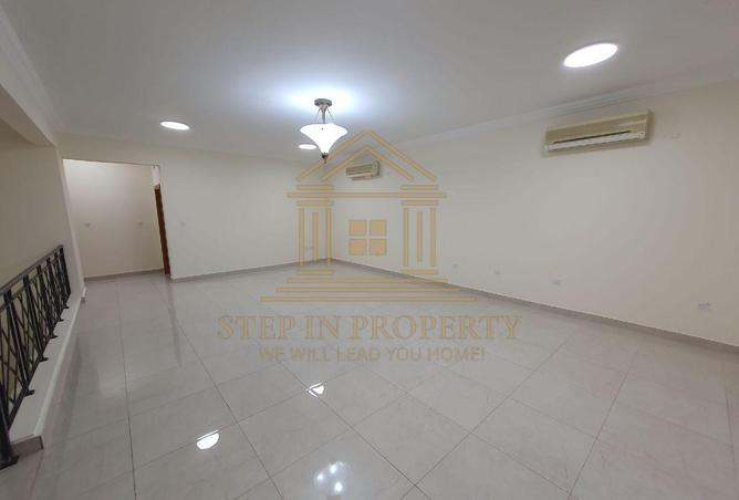 52273627 - Property Image 2