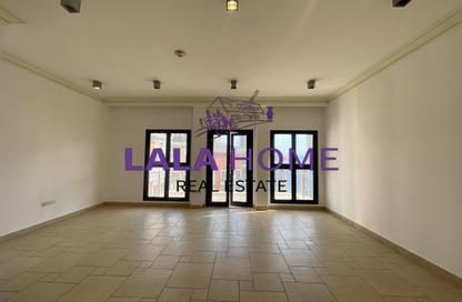 Apartment - 1 Bedroom - 2 Bathrooms for rent in Carnaval - Qanat Quartier - The Pearl Island - Doha Apartment - 1 Bedroom - 2 Bathrooms for rent in Carnaval - Qanat Quartier - The Pearl Island - Doha