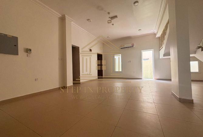 60278718 - Property Image 3