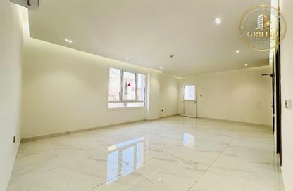 Apartment - 2 - 2 for rent in Al Mansoura - Al Mansoura - Doha