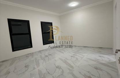 شقة - 3 غرف نوم - 3 حمامات للايجار في فريج بن محمود - الدوحة شقة - 3 غرف نوم - 3 حمامات للايجار في فريج بن محمود - الدوحة