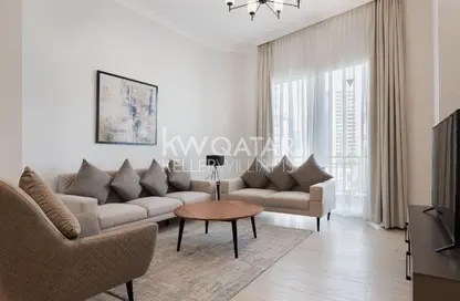 شقة - 2 غرف نوم - 3 حمامات للايجار في مرتفعات مارينا لوسيل - منطقة المارينا - الوسيل