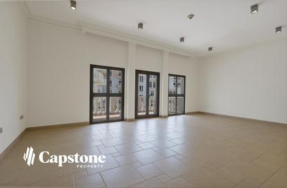Apartment - 1 Bedroom - 2 Bathrooms for rent in Chateau - Qanat Quartier - The Pearl Island - Doha