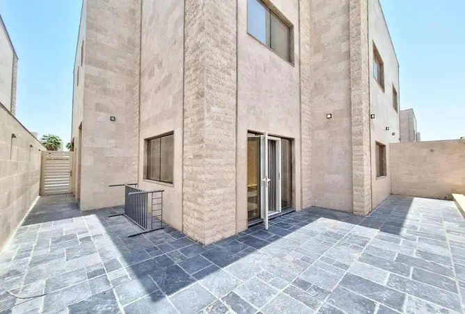 63135525 - Property Image 2