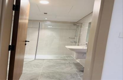 Apartment - 3 Bedrooms - 4 Bathrooms for rent in Corniche Road - Doha
