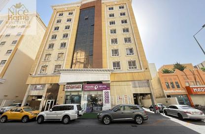 Apartment - 2 Bedrooms - 2 Bathrooms for rent in Fereej Bin Mahmoud North - Fereej Bin Mahmoud - Doha
