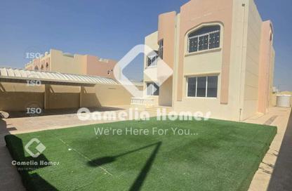 Villa - 5 - 5 for rent in Izghawa - Izghawa - Doha