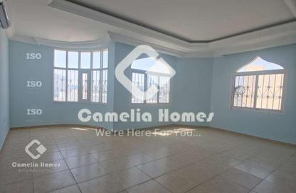 Villa - 5 - 5 for rent in Izghawa - Izghawa - Doha Villa - 5 - 5 for rent in Izghawa - Izghawa - Doha