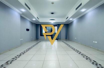 Apartment - 1 - 2 for rent in Two Porto Arabia - Porto Arabia - The Pearl Island - Doha