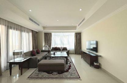Apartment - 3 Bedrooms - 5 Bathrooms for rent in East Porto Drive - Porto Arabia - The Pearl Island - Doha Apartment - 3 Bedrooms - 5 Bathrooms for rent in East Porto Drive - Porto Arabia - The Pearl Island - Doha