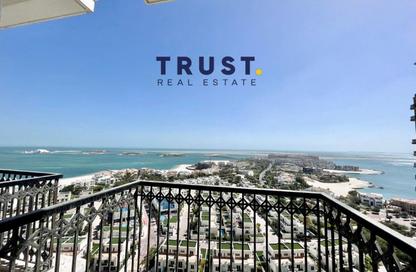 Apartment - 3 Bedrooms - 4 Bathrooms for rent in Floresta Gardens - Floresta Gardens - The Pearl Island - Doha