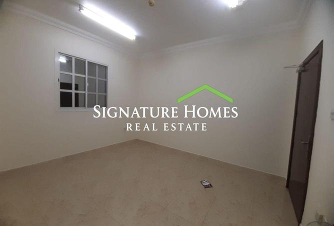 1004882 - Property Image 3