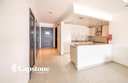 Apartment - Studio - 1 Bathroom for rent in Marina Gate - Porto Arabia - The Pearl Island - Doha