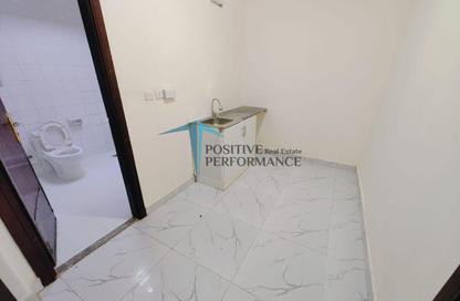 Apartment - Studio - 1 Bathroom for rent in Al Duhail North - Al Duhail - Doha Apartment - Studio - 1 Bathroom for rent in Al Duhail North - Al Duhail - Doha