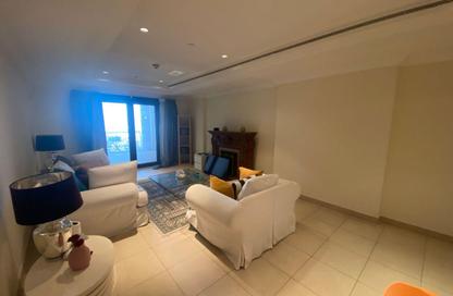 Apartment - 1 Bedroom - 2 Bathrooms for rent in West Porto Drive - Porto Arabia - The Pearl Island - Doha