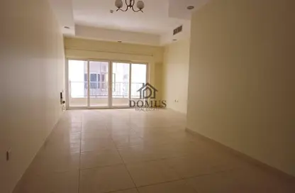 شقة - 2 غرف نوم - 3 حمامات للايجار في شارع انس - فريج بن محمود الشمالي - فريج بن محمود - الدوحة