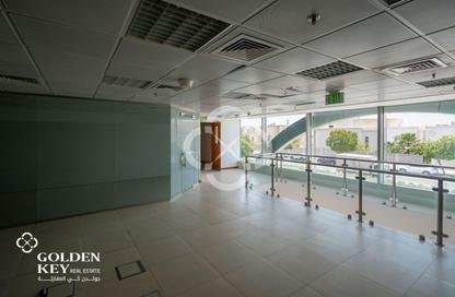 Whole Building - Studio for rent in The Commercial Avenue - Umm Al Seneem - Doha