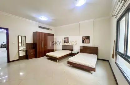 Apartment - 3 Bedrooms - 3 Bathrooms for rent in Al Sadd Road - Al Sadd - Doha