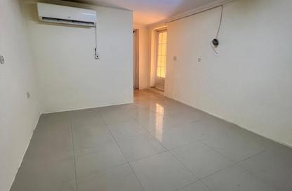 Apartment - 1 Bedroom - 1 Bathroom for rent in Al Duhail - Doha