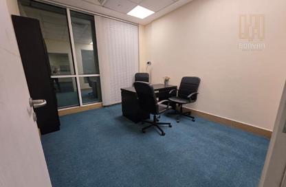 Office Space - Studio - 2 for rent in Simaisma Street - Umm Ghuwailina - Doha