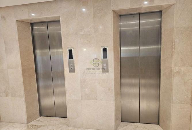 56621312 - Property Image 2