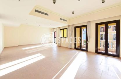 Apartment - 2 Bedrooms - 3 Bathrooms for sale in Venezia - Qanat Quartier - The Pearl Island - Doha