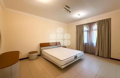 Villa - 4 Bedrooms - 6 Bathrooms for rent in Al Najda Street - Madinat Khalifa North - Madinat Khalifa - Doha